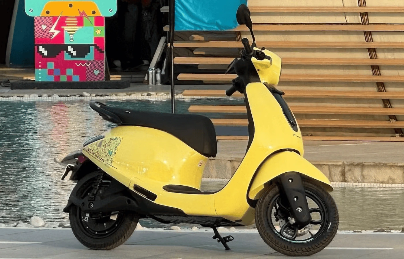 Bajaj Chetak C25 @ ₹91,399: Worth it or not? Featured Image